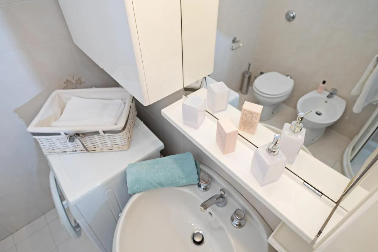 Apartment Ortensia - Regarda Travel Lazise