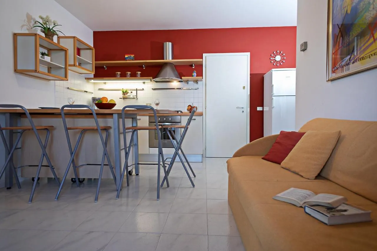 Apartment Ortensia - Regarda Travel Lazise